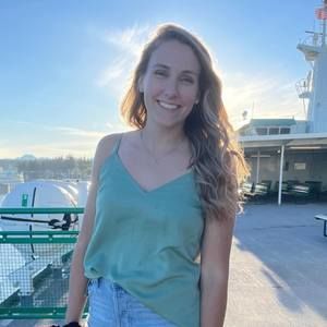 Meet your Posher, Brooke